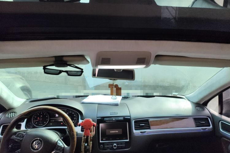 Used Volkswagen Touareg 2011 3.0 TSI Comfort Version
