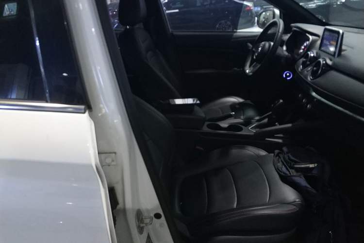 Used Dongfeng Fengon 500 2021 1.5L CVT Enjoyment Model
