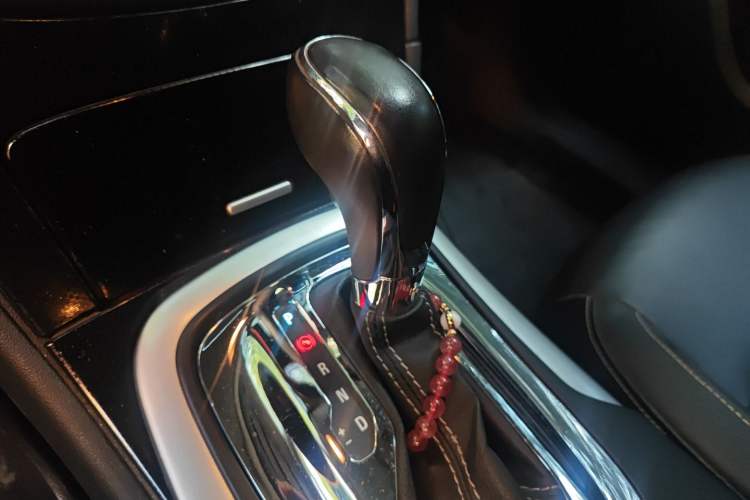 Used Buick Regal 2014 1.6T Fashionable Tech Edition
