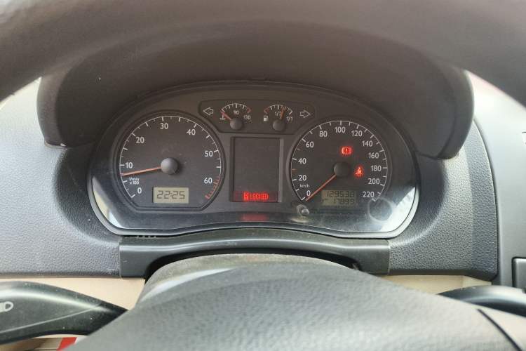 Used Volkswagen Polo 2009 Jingqing 1.4L Automatic Shushang Edition Instrument Cluster