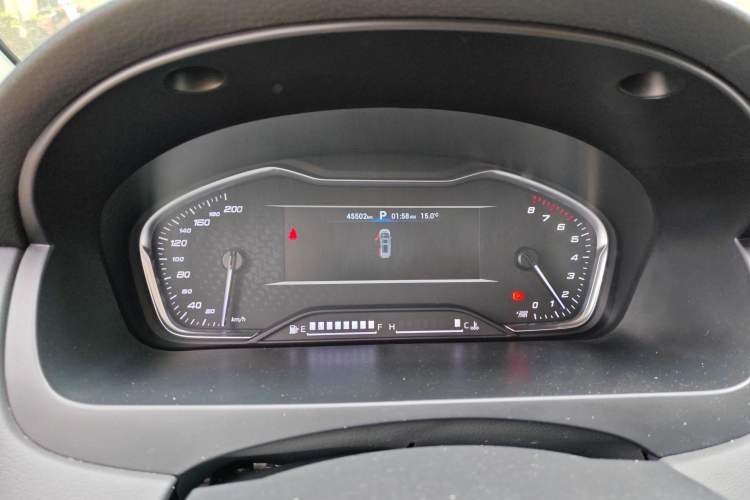 Used SAIC MAXUS G20 2021 Facelifted PLUS 2.0T Gasoline Automatic Luxury Edition