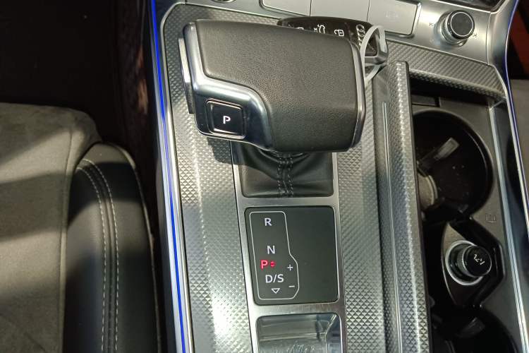 Used Audi A6L 2023 Revised 40 TFSI Luxury Dynamic Edition
