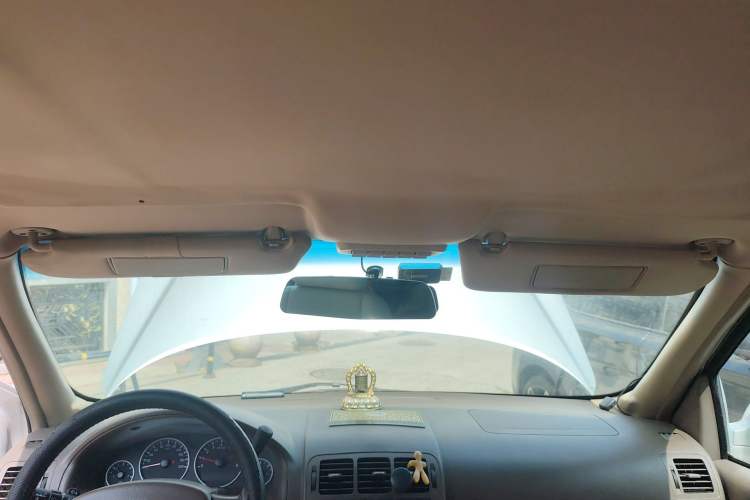 Used Buick GL8 2012 2.4L BASE Comfort Edition