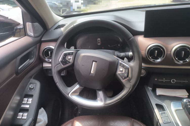 Used Wey VV6 2020 2.0T Two-Wheel Drive Smart Enjoyment+
