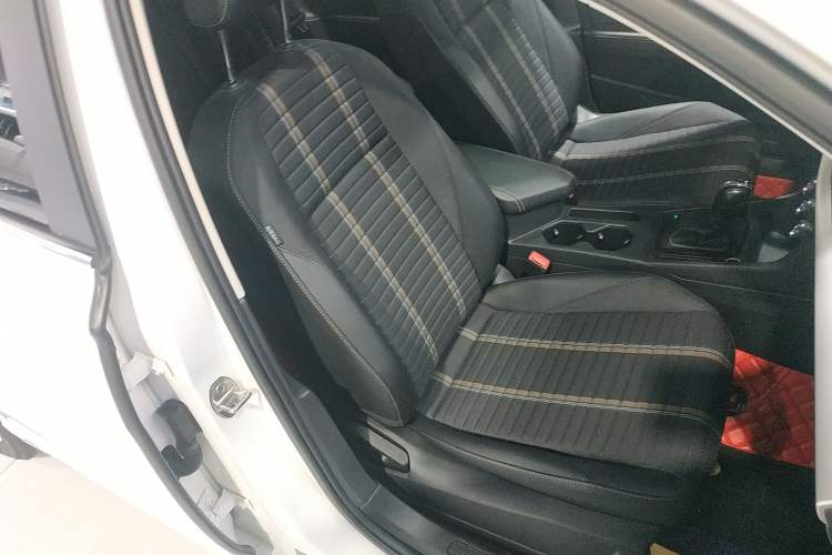 Used Volkswagen Lavida 2019 280TSI DSG Comfort Edition China VI standard
