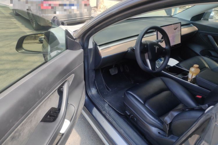 Used Tesla Model 3 2019 Long-Range All-Wheel-Drive Version