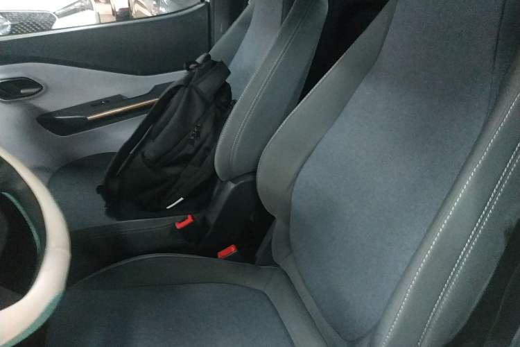 Used Wuling NAMMIEV 2021 - Play Edition Left Rear Seat
