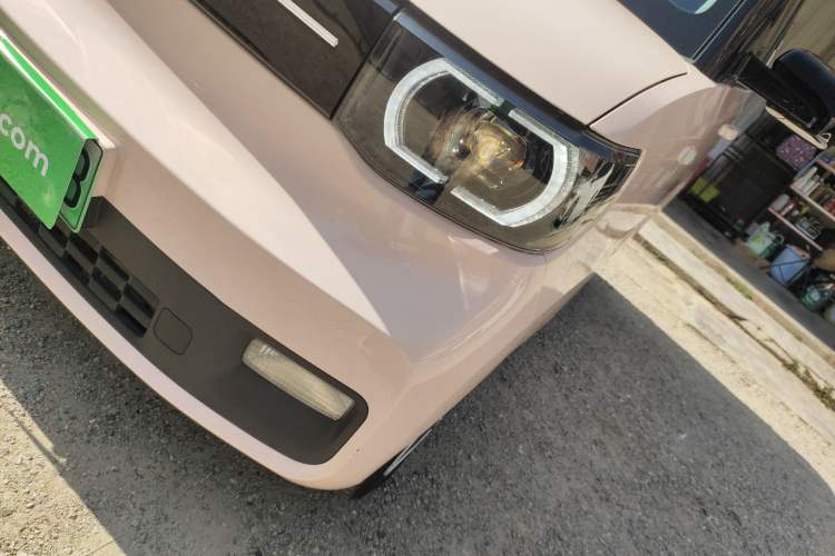 Used Wuling Hongguang MINIEV 2022 Macaron Premium Model – Lithium Iron Phosphate