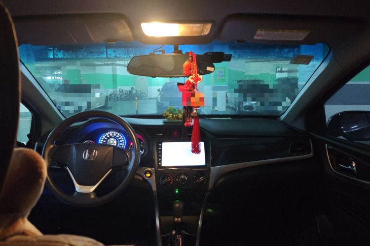 Used Honda Crider 2015 1.8L automatic comfort version