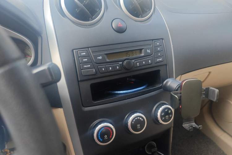 Used Haima Qubit 2013 1.3L Manual Cool Edition
