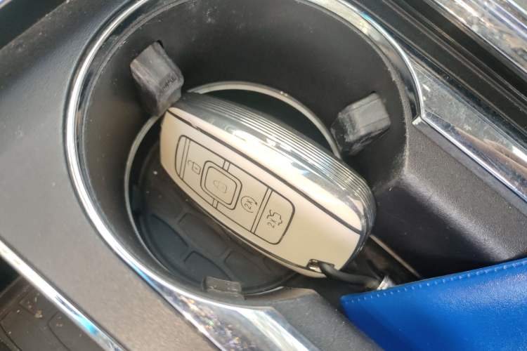 Used Lincoln Continental 2017 3.0T Four-Wheel Drive Prestige Edition Vehicle Key