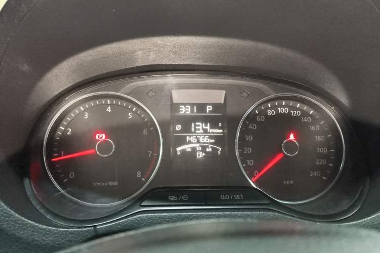 Used Volkswagen Polo 2014 1.6L Cross Polo Automatic
