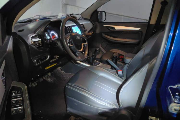 Used Isuzu JLM 2020 2.8T Classic Two-Wheel Drive Diesel Euro VI Comfort Plus Extended Version JE493ZLQ6E
