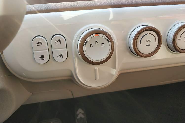 Used Bestune Pony 2026 222km Colorful Horse
