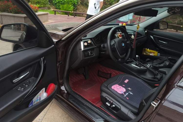 Used BMW 3 Series 2016 320Li Fashion Model
