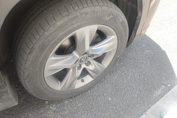 Used Toyota Highlander 2017 2.0T Four-Wheel Drive Luxury Edition 7 Seats