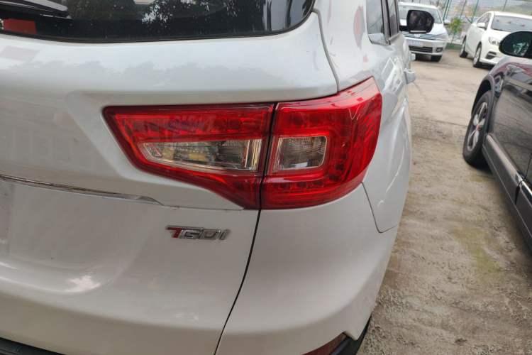 Used Changan CS75 2017 Shangku Edition 1.5T Manual ZhiXiang Model