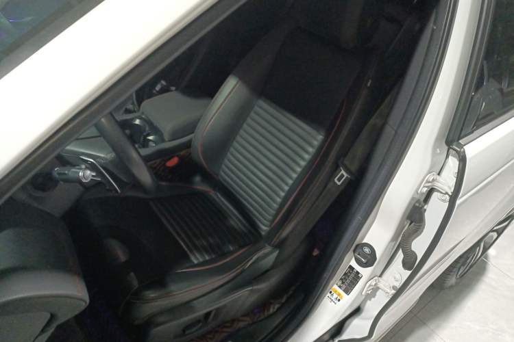 Used Land Rover Discovery Sport 2022 249 PS R-Dynamic S Performance Edition 5 Seats
