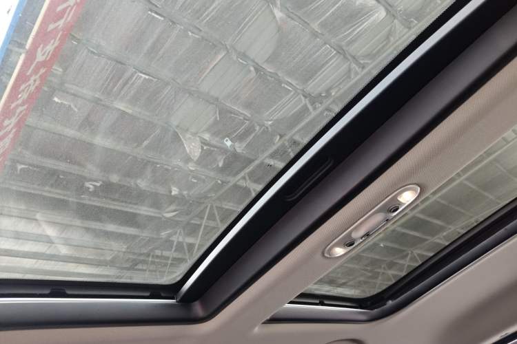 Used MINI Clubman 2016 Revised Version 1.5T COOPER Connoisseur Edition