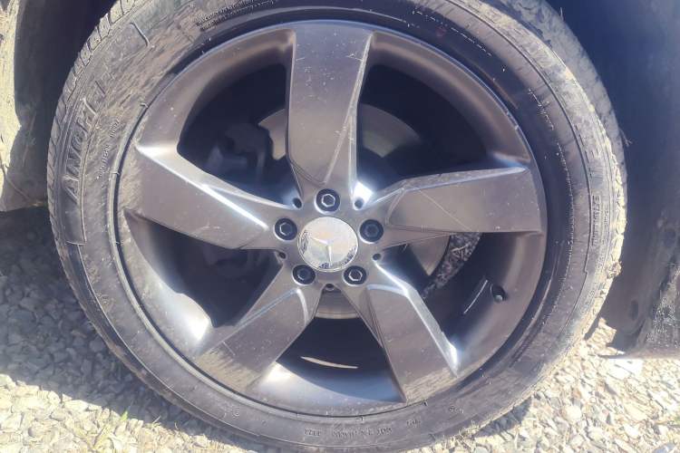 Used Mercedes-Benz GLK-Class 2015 GLK 260 4MATIC Fashion Edition Ultimate Version Right Front Wheel Hub