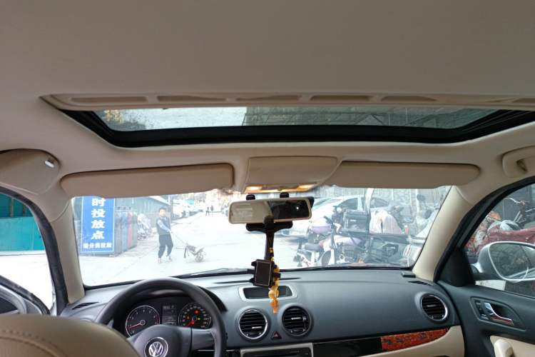 Used Volkswagen Lavida 2011 1.4 TSI DSG Prestige Edition