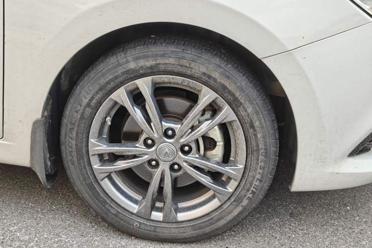 Used CHANGAN Eado DT 2019 1.6L Manual Comfort Model China VI Standard
