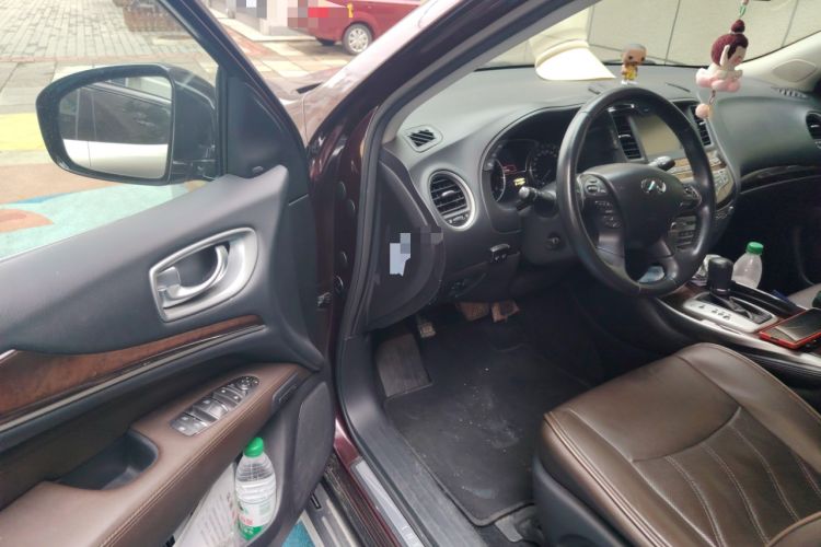 Used Infiniti QX60 2014 2.5 S/C Hybrid All-Wheel-Drive Versatile Edition
