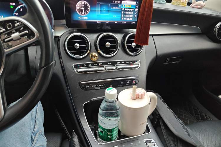 Used Mercedes-Benz C-Class 2019 Restyled C 260 L Sport Edition Audio And AC Panel