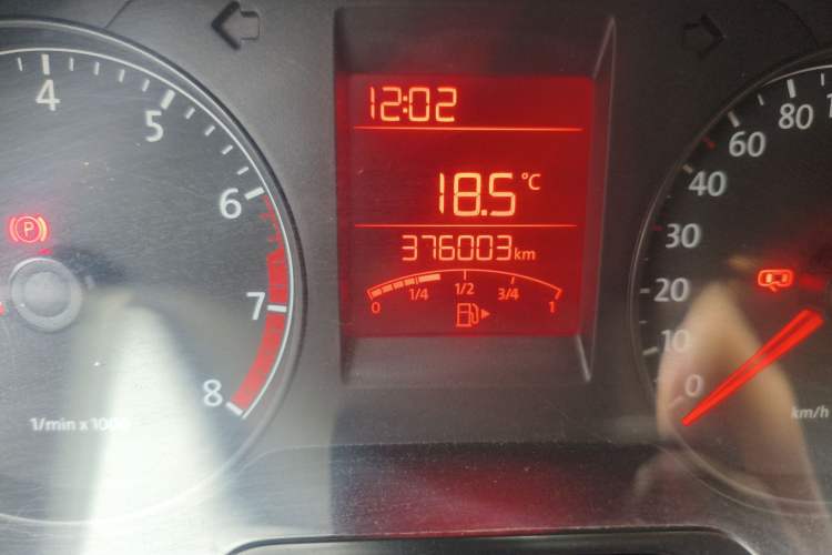 Used Volkswagen Santana 2013 1.6L Manual Fashion Edition
