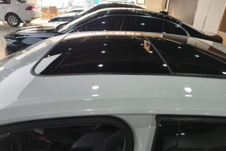 Used Volkswagen Sagitar 2021 280TSI DSG Excellence Edition Roof