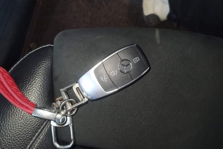 Used Mercedes-Benz A-Class 2020 Restyled A 200 L Sport Sedan Fashion Version Vehicle Key