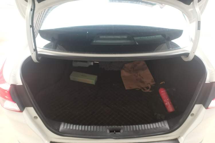 Used Nissan Lannia 2019 1.6L CVT Smart Connect High-Energy Version China V Standard