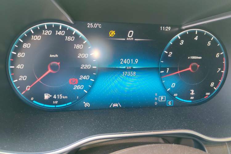 Used Mercedes-Benz GLC 2020 Facelift GLC 300 L 4MATIC Dynamic Edition Odometer Close Up