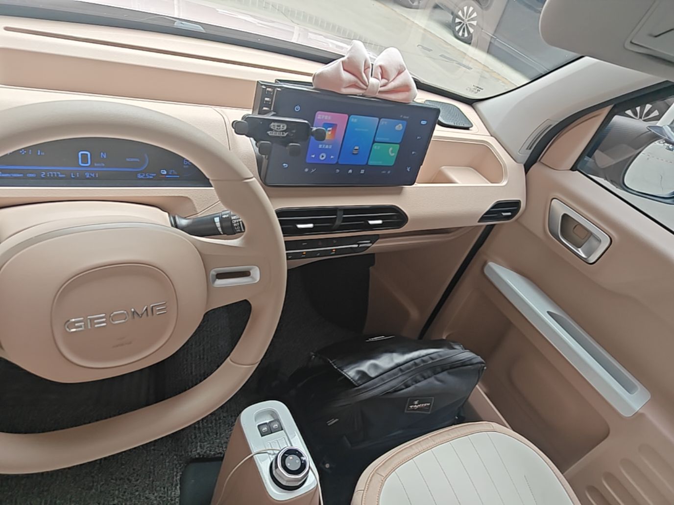 Geely Galaxy Panda 2023 Panda Mini 200km Endurance Bear — снимка 15