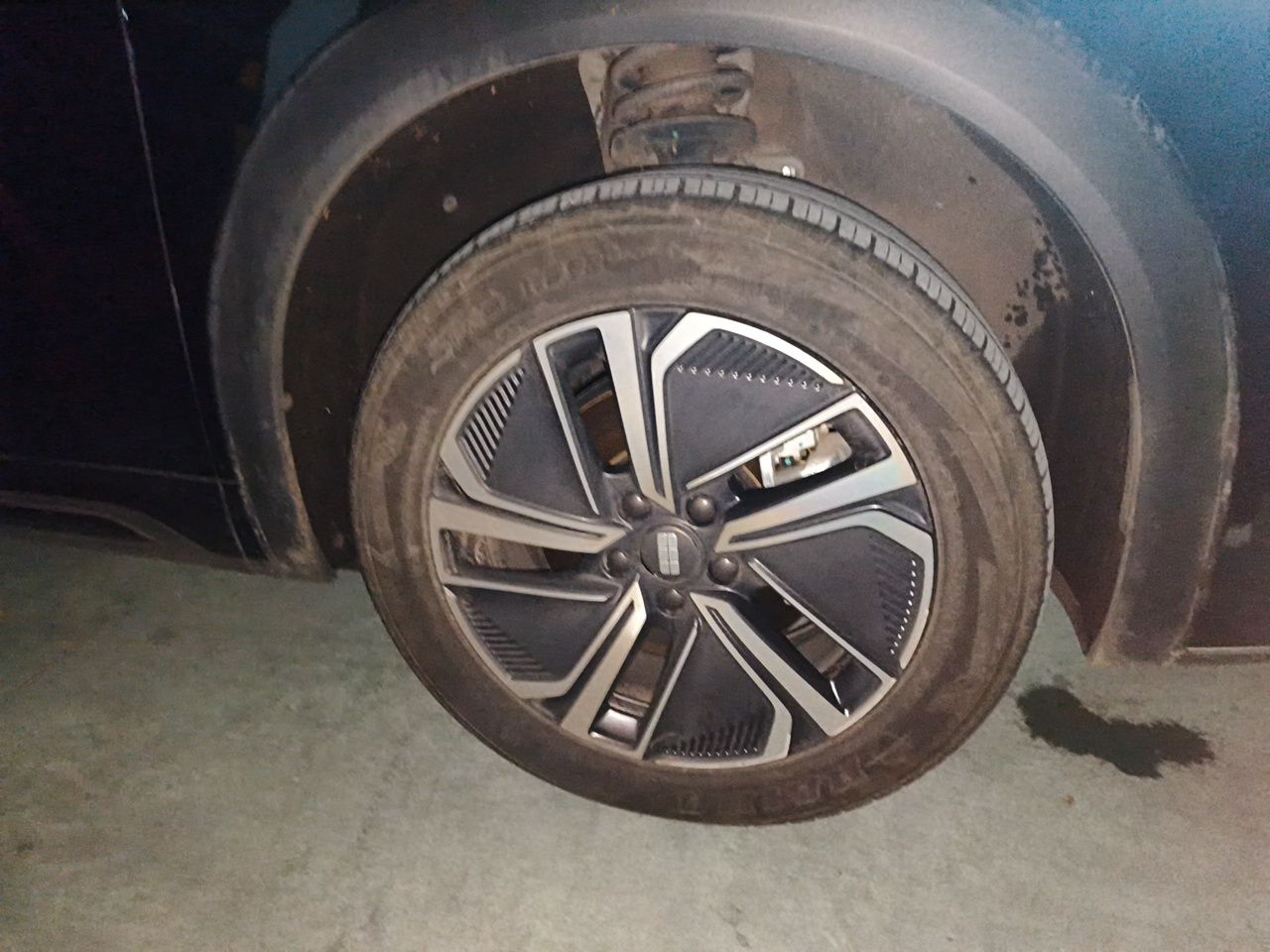 Geely Galaxy Xingjian 7 EM-i 2026 Model 135km Leading Edition — снимка 8