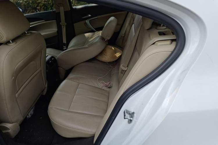 Used Buick Regal 2015 2.0L Elite Fashion Edition