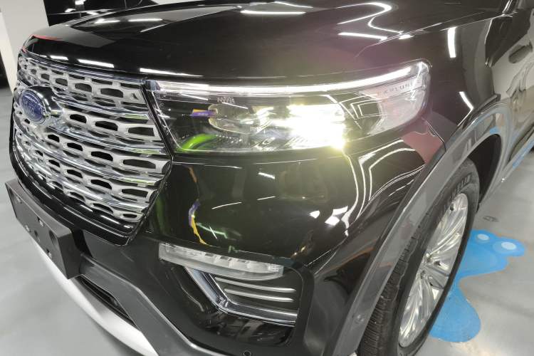 Used Ford Explorer 2020 EcoBoost 285 4x4 Titanium Edition 7-Seater
