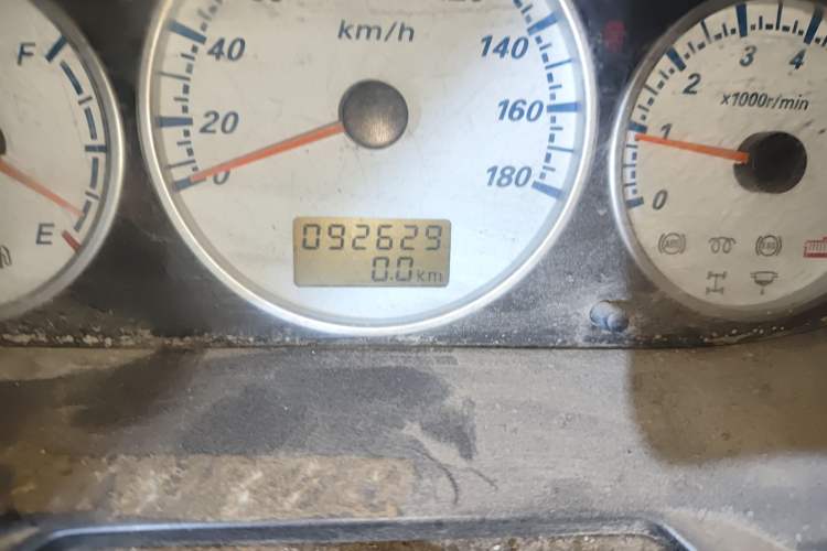 Used King Long Golden Way 2015 2.0L Value-Packed Practical Version 4G21B