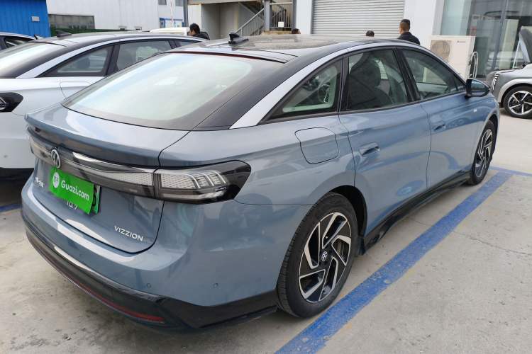 Used Volkswagen ID.7 VIZZION 2024 PRO Model Rear Right 45 Deg