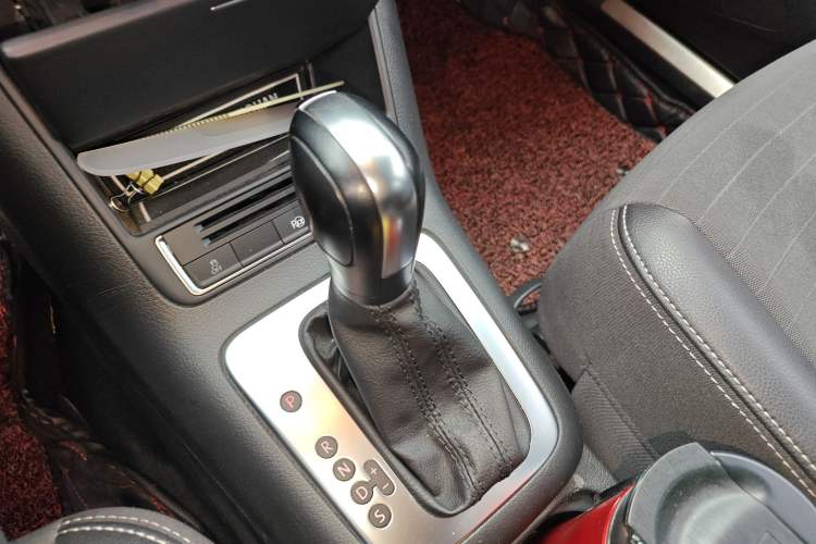 Used Volkswagen Tiguan L 2015 1.8TSI Automatic Two-Wheel Drive Trend Edition