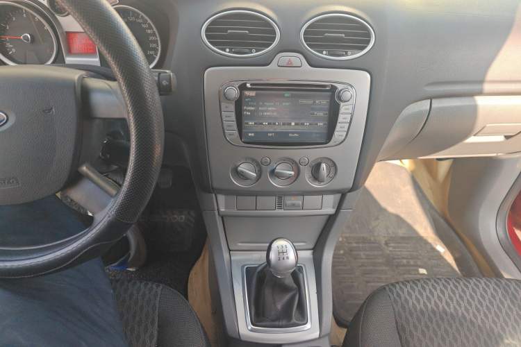 Used Ford Focus 2012 Hatchback Classic 1.8L Manual Base Model
