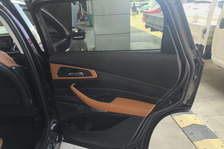 Used EXEED Lingyun 2019 1.6T Two-Wheel Drive Diamond Edition
