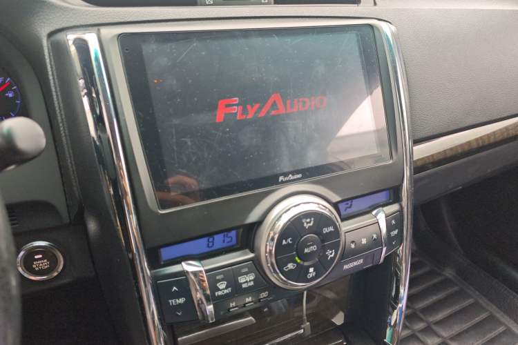 Used Toyota Reiz 2013 2.5V Shangrui Edition Audio And AC Panel
