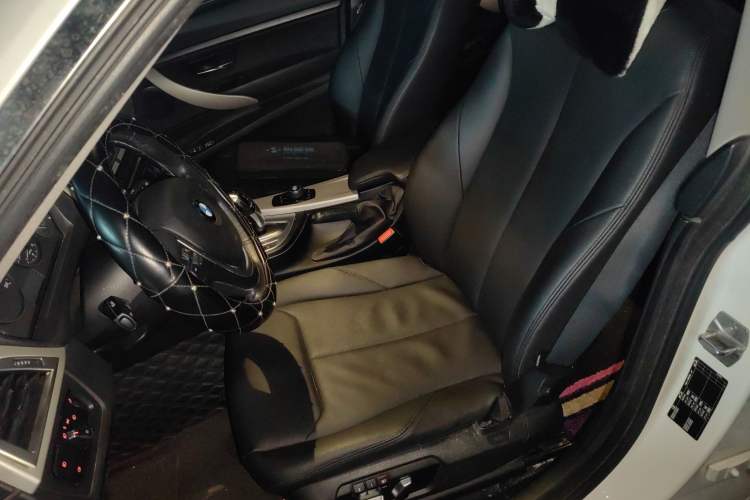 Used BMW 3 Series GT 2016 320i Fashion Model