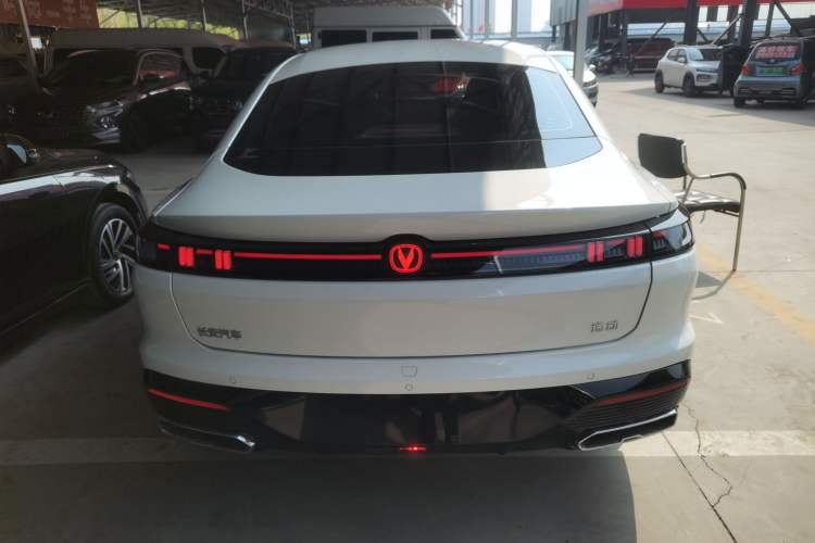 Used CHANGAN Eado 2026 Model, Fourth Generation, 1.5T 500Bar Dynamic Enjoyment Edition Rear