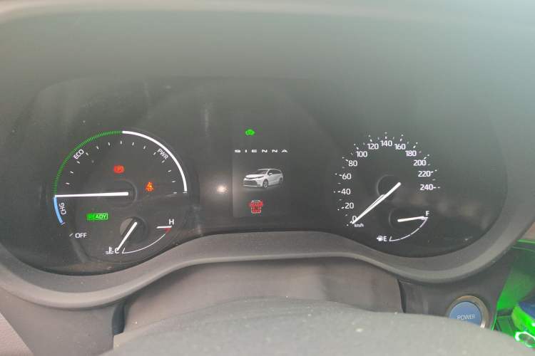 Used Toyota SIENNA 2023 2.5L Hybrid Deluxe Edition Instrument Cluster