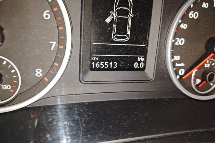 Used Volkswagen Tiguan 2016 300TSI Automatic Two-Wheel Drive Comfort Edition Odometer Close Up