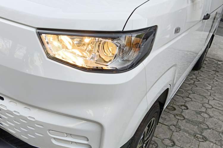 Used Karry Jiangtun E5 2024 268 km Range Open-Window 6-Seater Version
