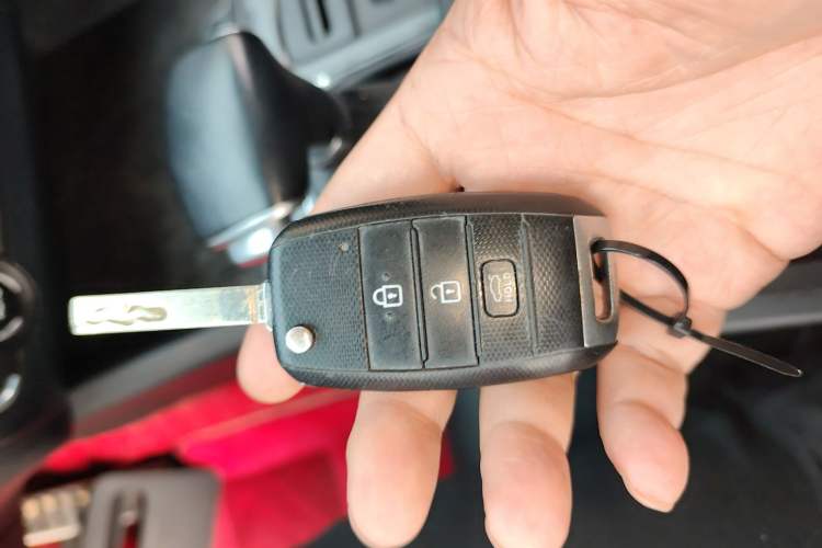 Used Kia K5 2016 1.6T Automatic GLS
