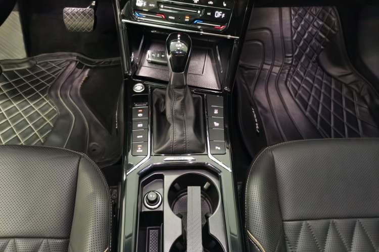 Used Volkswagen Passat New Energy 2020 430 PHEV Hybrid Luxury Edition China VI Standard